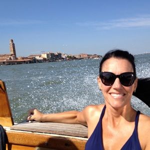 Meet your Posher, Lisa